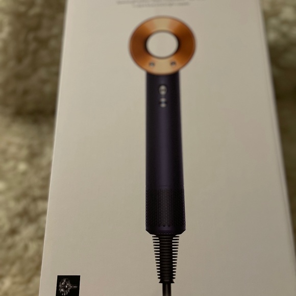 Dyson Supersonic limited edition
